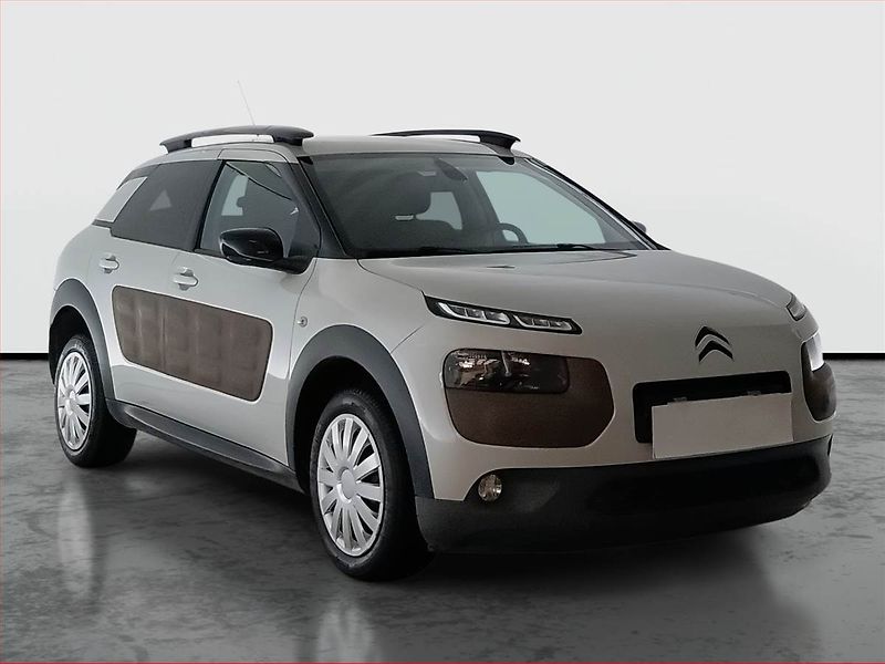 Citroën C4 Cactus (2015) 1.2 PureTech, Navi, Tempomat - fotografie inzerátu