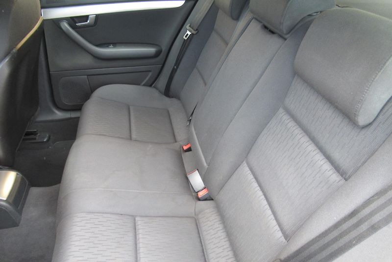 Audi A4 1.9 TDi  AUT. KLIMA  - fotka 16 z 20