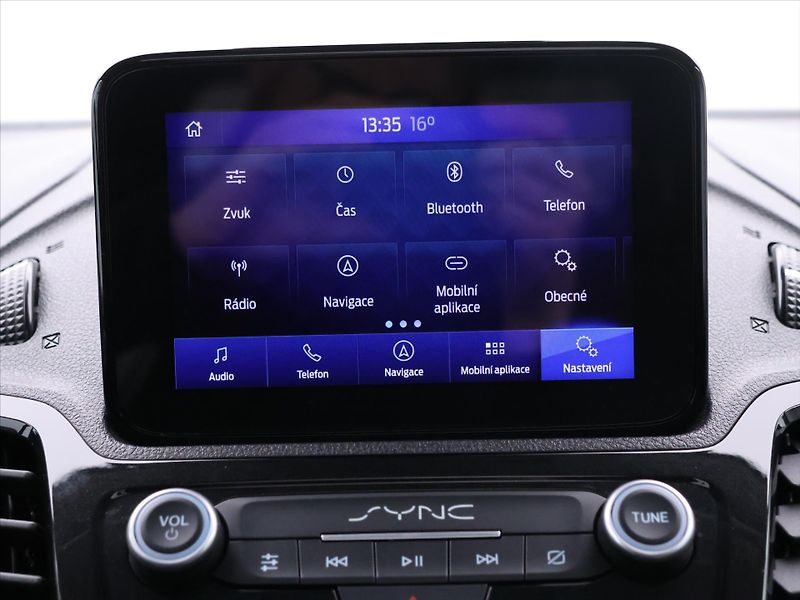 Ford Tourneo Connect 1,5 EcoBlue 88kW CZ DPH - fotka 24 z 38