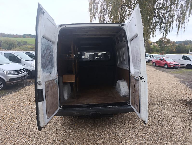 Ford Transit (2008) 2.2 TDCi L3H2 6míst tažné - fotka 4 z 18
