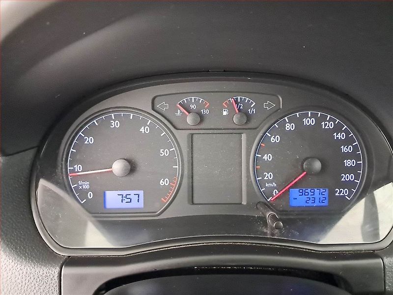 Volkswagen Polo (2003) 1.2, Serv.kniha, nová STK - fotka 11 z 17