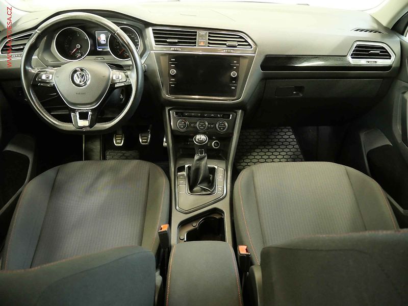 Volkswagen Tiguan (2017) 2.0TDi, Comfortline, TZ, navi - fotka 8 z 22