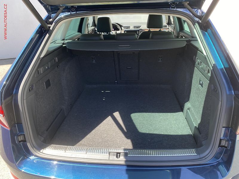 Škoda Superb (2021) 2.0 TDi 4x4, 2.maj,ČR, Scout - fotka 7 z 21