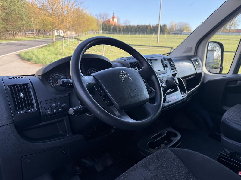 Citroën Jumper (2021) Citroën Jumper 2021 109.302 km - fotka 20 z 20