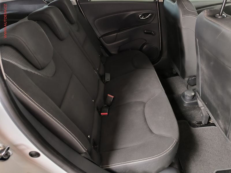 Renault Clio (2014) 0.9 TCe Grandtour, AC, navi - fotka 11 z 17