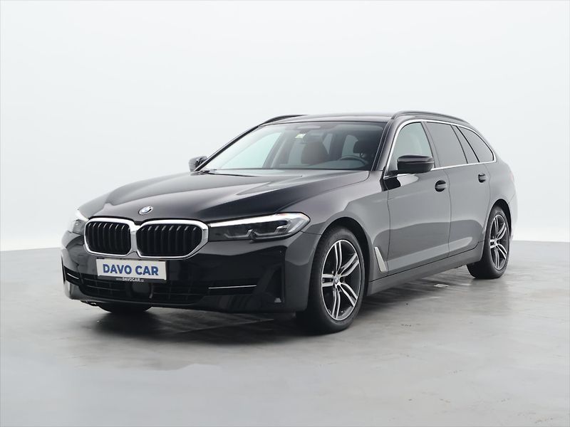 BMW Řada 5 2.0 D 140kW xDrive AT CZ - fotka 3 z 35