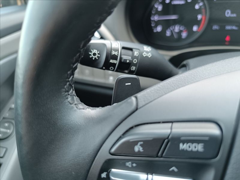 Hyundai i30 1,0 T-GDi Smart DCT - fotka 20 z 22
