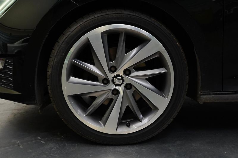 Seat Leon - fotografie inzerátu