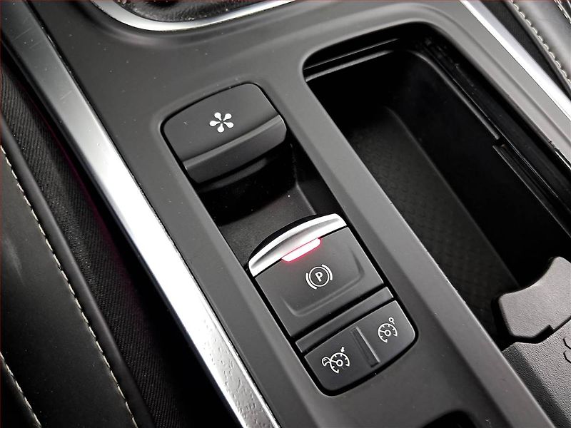 Renault Mégane (2018) 1.5 Blue dCi, Navi, Tempomat - fotka 17 z 19