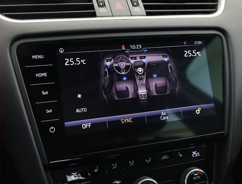 Škoda Octavia (2018) Style 1.8 TSI, Automat - fotka 15 z 19