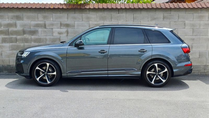 Audi Q7 S-LINE 3.0TDI WEBASTO B&O 1ČR  - fotka 8 z 44