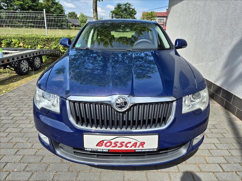 Škoda Superb 1,4 TSi 92Kw Klima ESP PDC - fotka 10 z 28