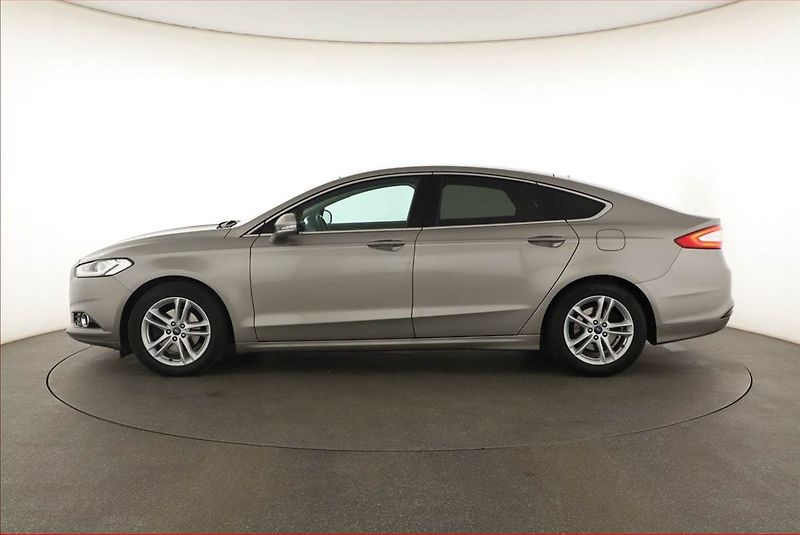 Ford Mondeo (2018) 1.5 EcoBoost, ČR,1.maj - fotka 3 z 19