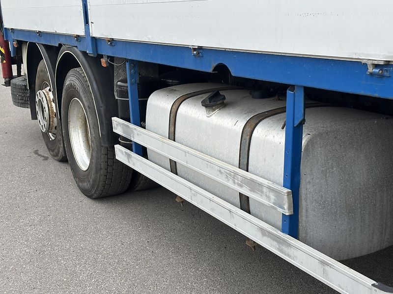 DAF FAR CF 85.430 6x2 EURO 3  - fotka 6 z 27