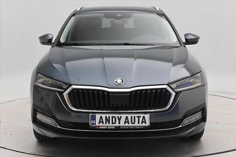 Škoda Octavia 2,0 TDI 110 kW DSG Style Záruk - fotka 2 z 32