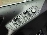 Volkswagen Tiguan (2009) 2.0 TDi 4x4, Navi, kůže - náhled 11