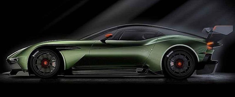 Aston Martin Vulcan.