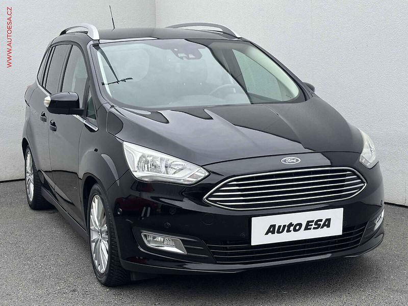 Ford Grand C-MAX (2015) 2.0 TDCi, Titanium, panor - fotografie inzerátu