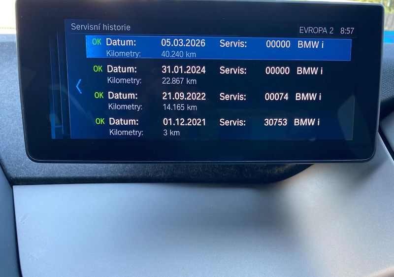 BMW i3 (2021) 120 Ah 2021 - fotka 14 z 20