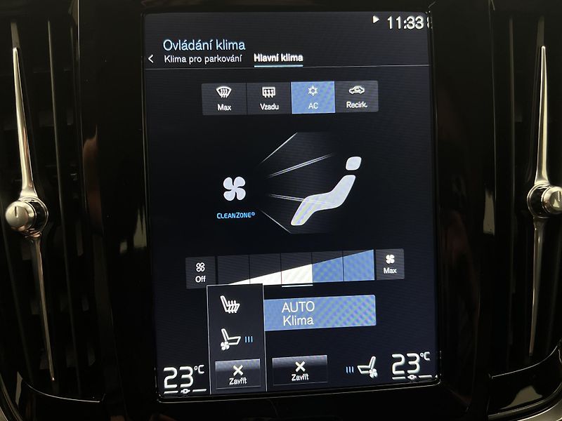Volvo V90 CC D5 AWD PRO CZ 1. maj. - fotka 40 z 44