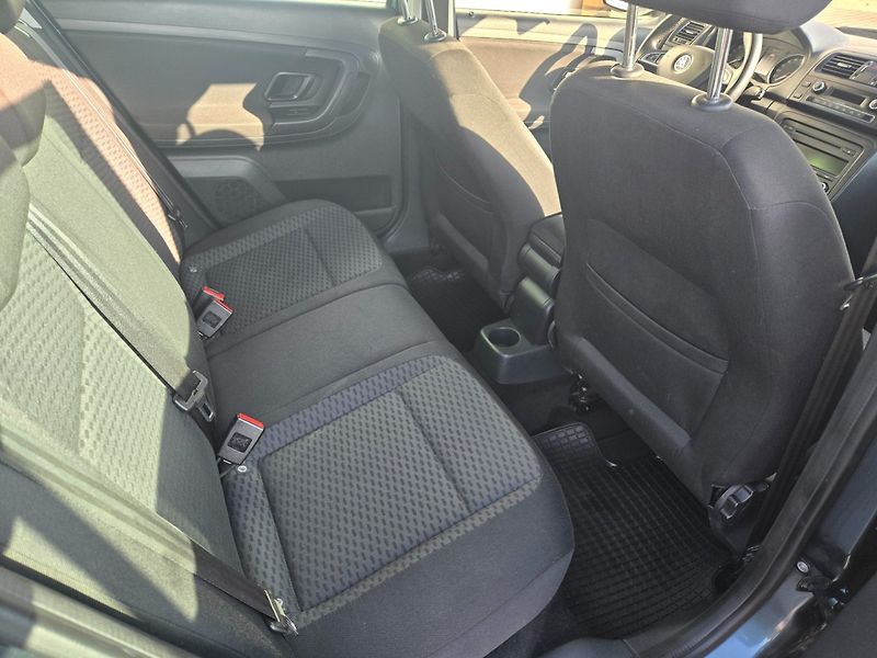 Škoda Fabia (2014) 1.6 TDI Serviska,Zimáky,TOP - fotka 20 z 29