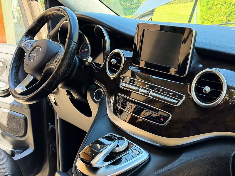 Mercedes-Benz Třídy V (2016) - fotka 11 z 22