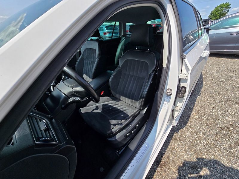 Škoda Superb (2020) 2.0 TDI 147KW 4x4 DSG Style - fotka 10 z 22