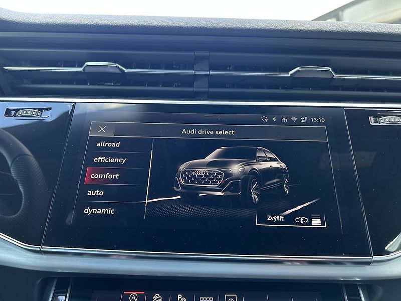 Audi Q8 (2026) SUV TDI quattro 210 kW - fotka 25 z 25