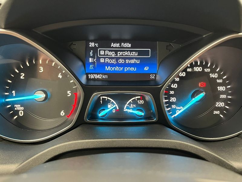 Ford Kuga 2.0 TDCi Titanium CEBIA - fotka 13 z 50