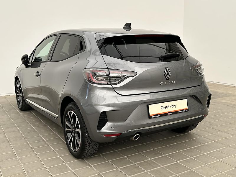 Renault Clio 1.0 TCe Techno - fotka 7 z 31