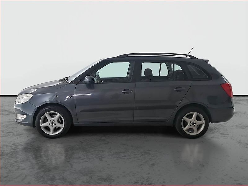 Škoda Fabia (2011) Ambiente 1.2 TSI, Eko.zaplacen - fotka 3 z 15