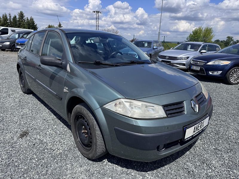 Renault Mégane 1.5 DCi, tažné, stk 3/2027 - fotografie inzerátu