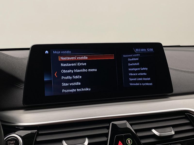 BMW Řada 6 640i GT Luxury Line REZERVACE - fotka 45 z 71