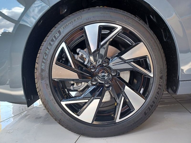 Opel Astra (2026) ST GS Hybrid 1,2T 145k Automat - fotka 26 z 52