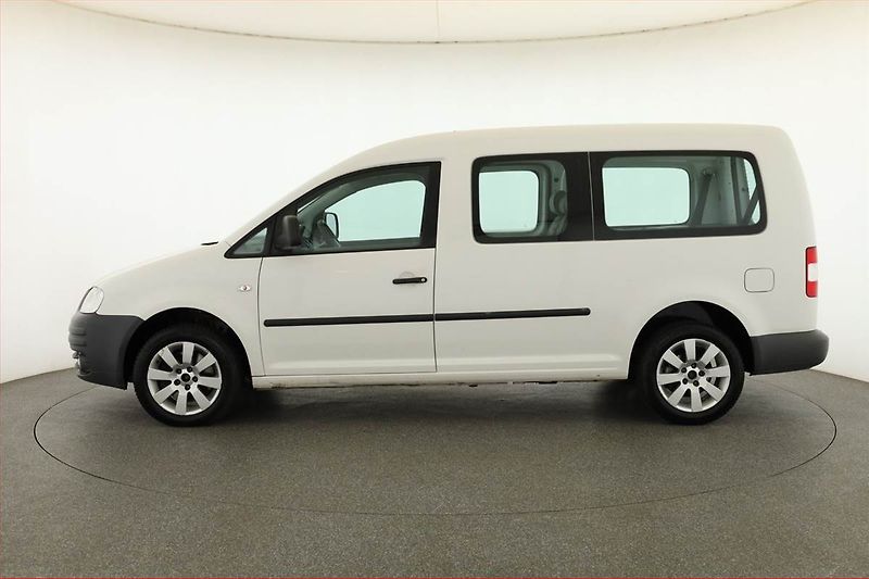Volkswagen Caddy (2010) Maxi 1.9 TDI, 5Míst - fotka 3 z 14