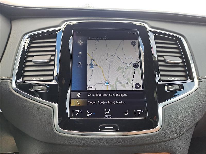Volvo XC90 2,0 D5 AWD FIRST EDITION - fotka 17 z 24