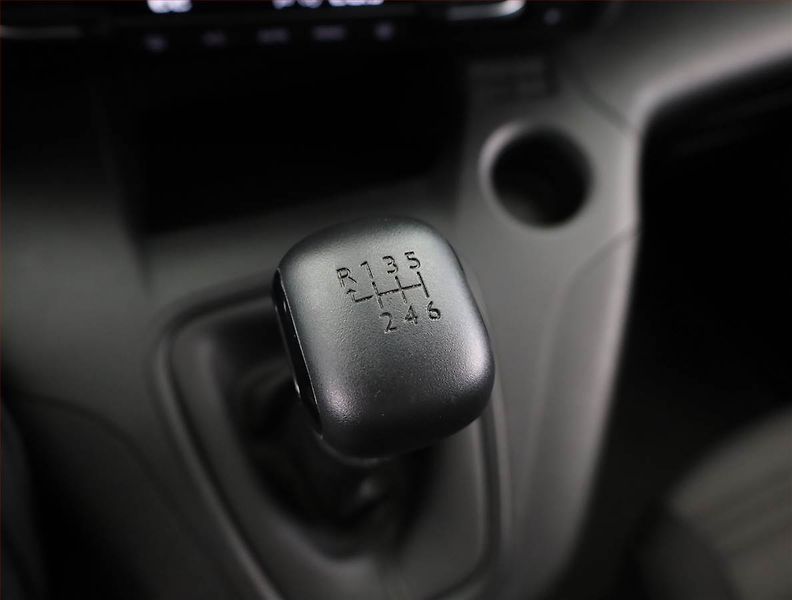 Opel Combo (2023) Edition 1.2 Turbo, 5Míst, ČR - fotka 11 z 18