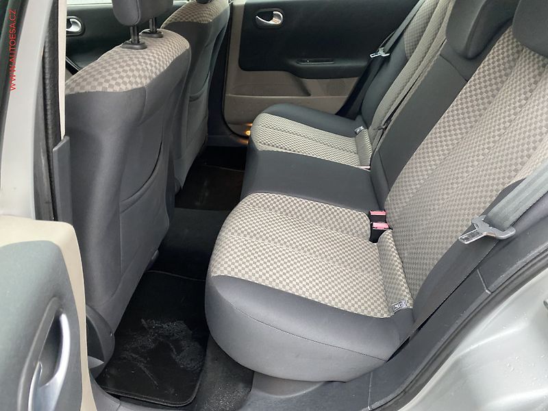 Renault Mégane (2006) 1.6 16V, Avantage, AC - fotka 11 z 16