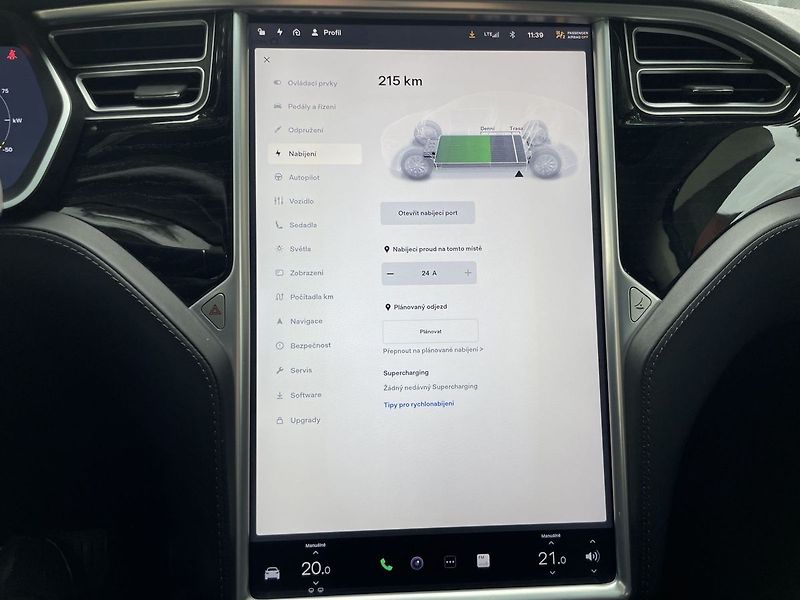 Tesla Model X 90D AWD, 7míst, tažné zařízení - fotka 23 z 43