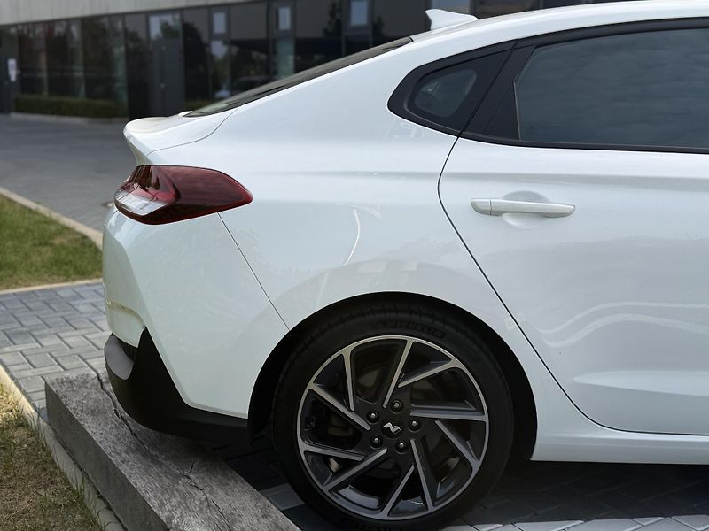 Hyundai i30 (2020) N-Line/1.4 t-gdi 103 kW - fotka 13 z 22