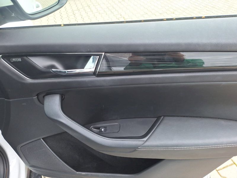 Škoda Kodiaq (2020) 2.0 TDI / 140 kW / 7DSG / 4x4 - fotka 26 z 35