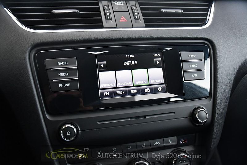 Škoda Octavia 2,0TDi - fotka 30 z 47