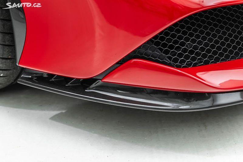 Ferrari SF90 Spider*FULL carbon*metalíza - fotka 13 z 47