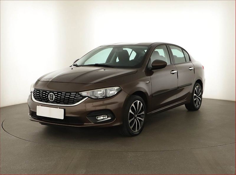 Fiat Tipo (2016) 1.4 16V, Tempomat - fotka 2 z 12