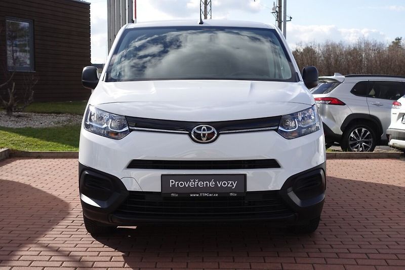 Toyota ProAce City 1,5D-4D 75kW L2 M/T 4D - Panel - fotka 2 z 21