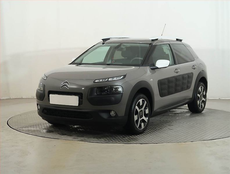 Citroën C4 Cactus (2017) 1.6 BlueHDi, Serv.kniha, Navi - fotka 2 z 13
