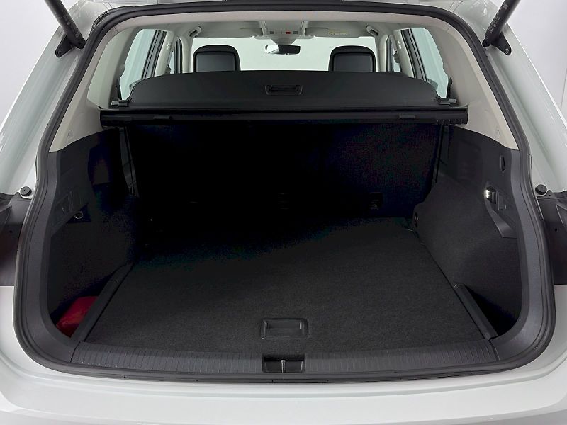 Volkswagen Tiguan Allspace (2023) 2.0 TDI 147kW 4Motion DSG - fotka 33 z 36