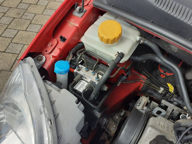 Chevrolet Spark (2008) 0.8 i - fotka 15 z 18