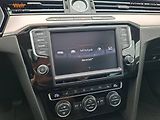 Volkswagen Passat (2015) Variant Highline, 2.0 TDI,110k - náhled 21