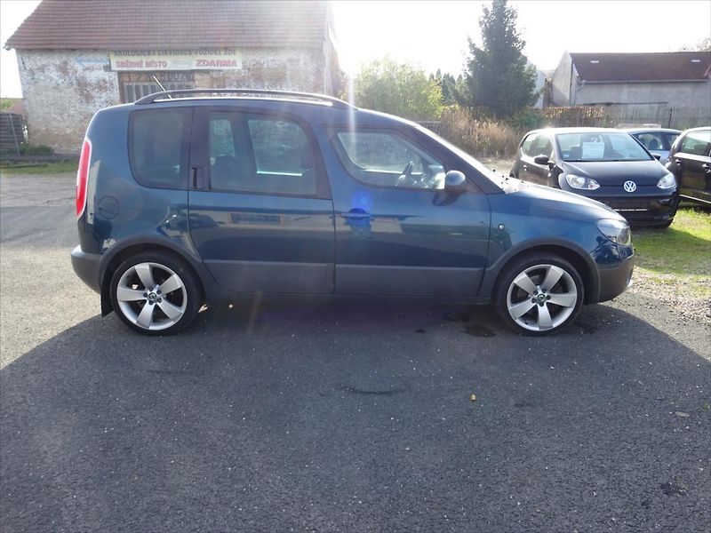 Škoda Roomster 1,6 TDI - fotka 3 z 36